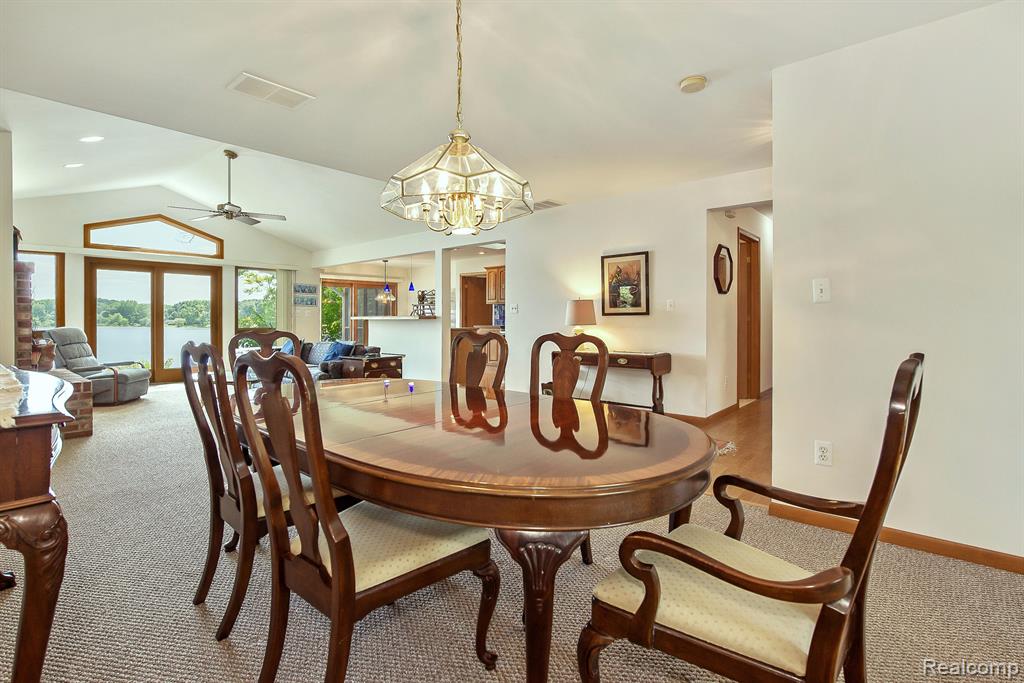 7636 THARP Drive, Whitmore Lake, MI 48189 — Photo 27