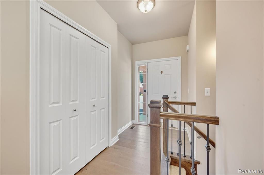 6920 Stonewood Place, 42, Independence, MI — Photo 4