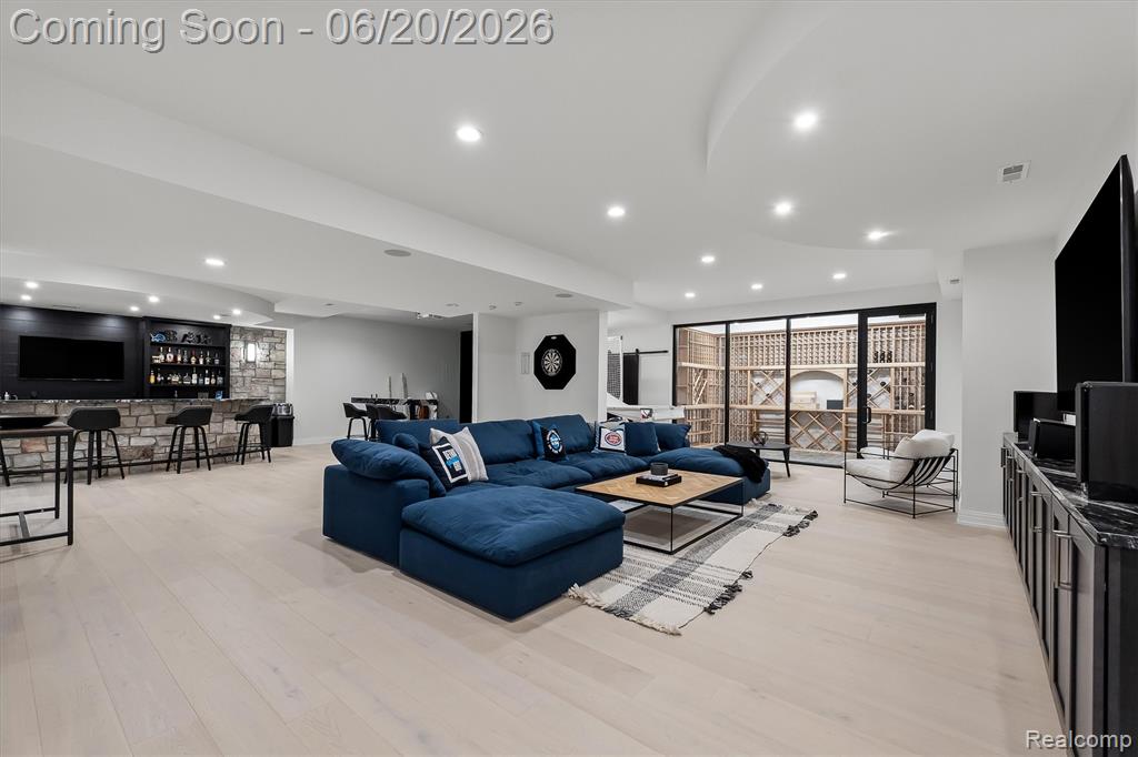 5200 Windingwood Drive, Bloomfield Hills, MI 48302 — Photo 47