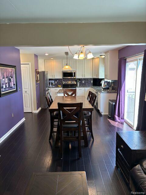 9440 Apple Court, Fenton, MI 48430 — Photo 6