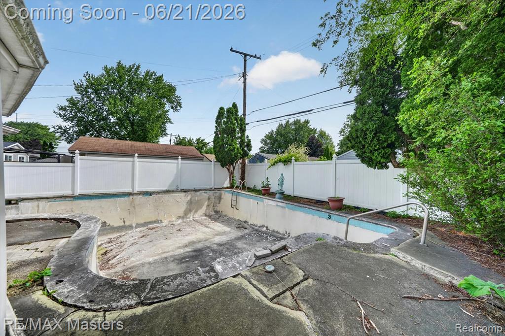 6449 Huron Street, Taylor, MI 48180 — Photo 39
