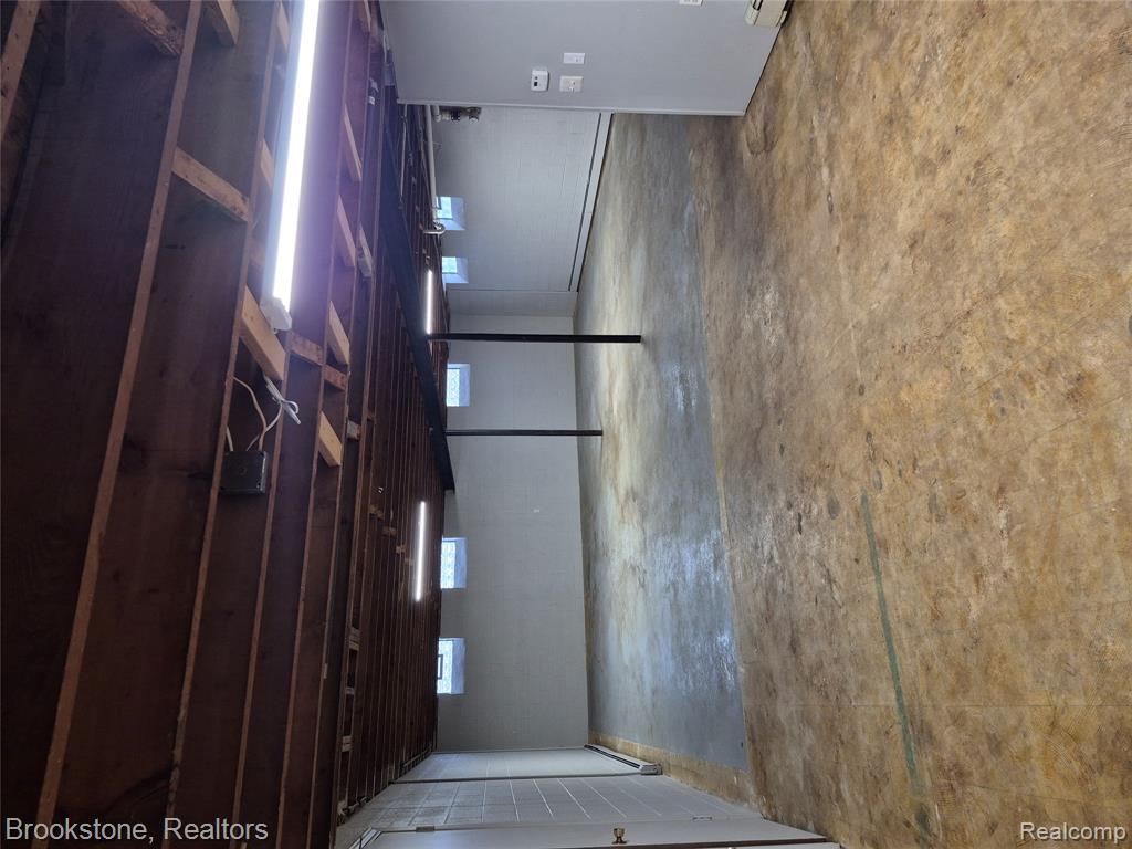 1100 Lockwood Road, Ortonville, MI 48462 — Photo 26