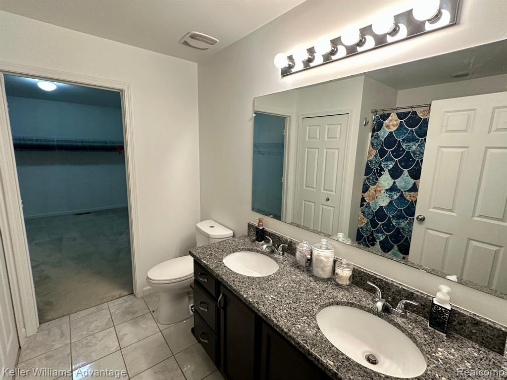 8356 Crab Apple Trail, Dexter, MI 48130 — Photo 18