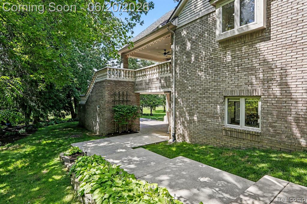 836 Townsend Drive, South Lyon, MI 48178 — Photo 56