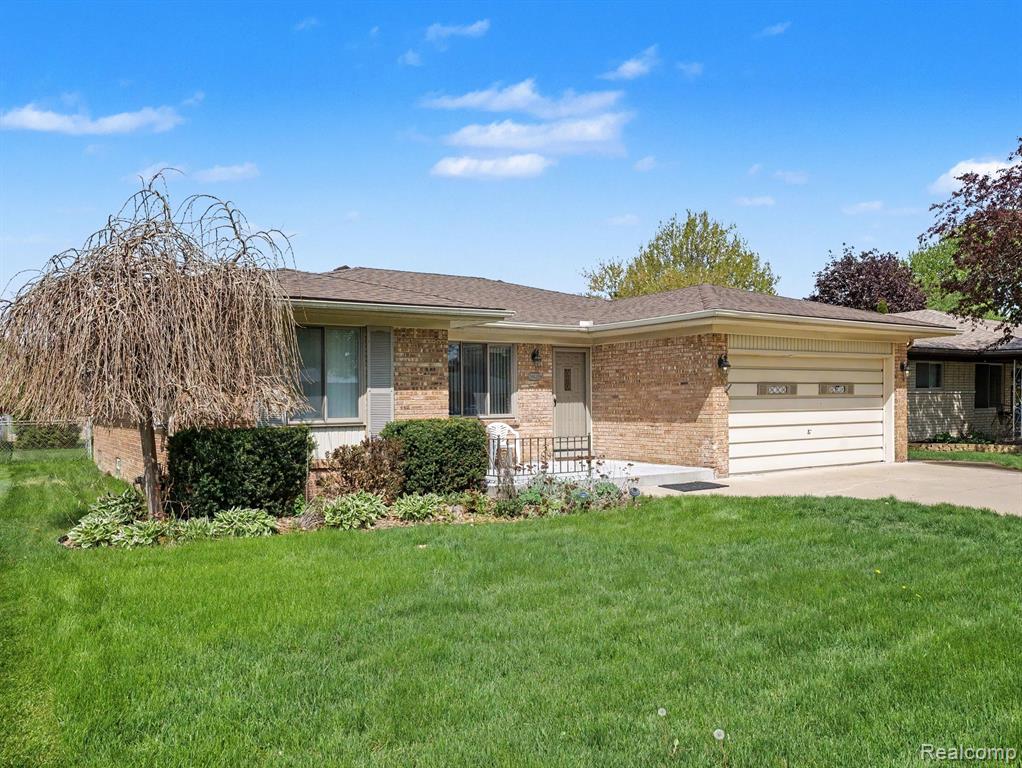 39629 Edgemont Drive, Sterling Heights, MI 48310 — Photo 3