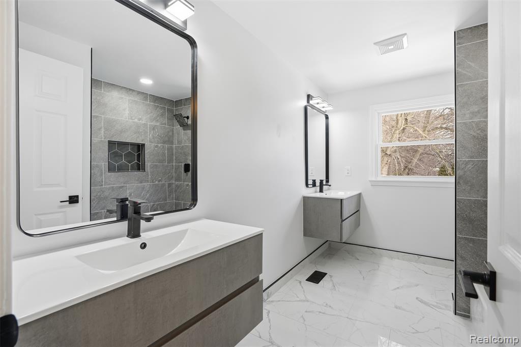 44570 Tillotson Drive, Canton, MI 48187 — Photo 34