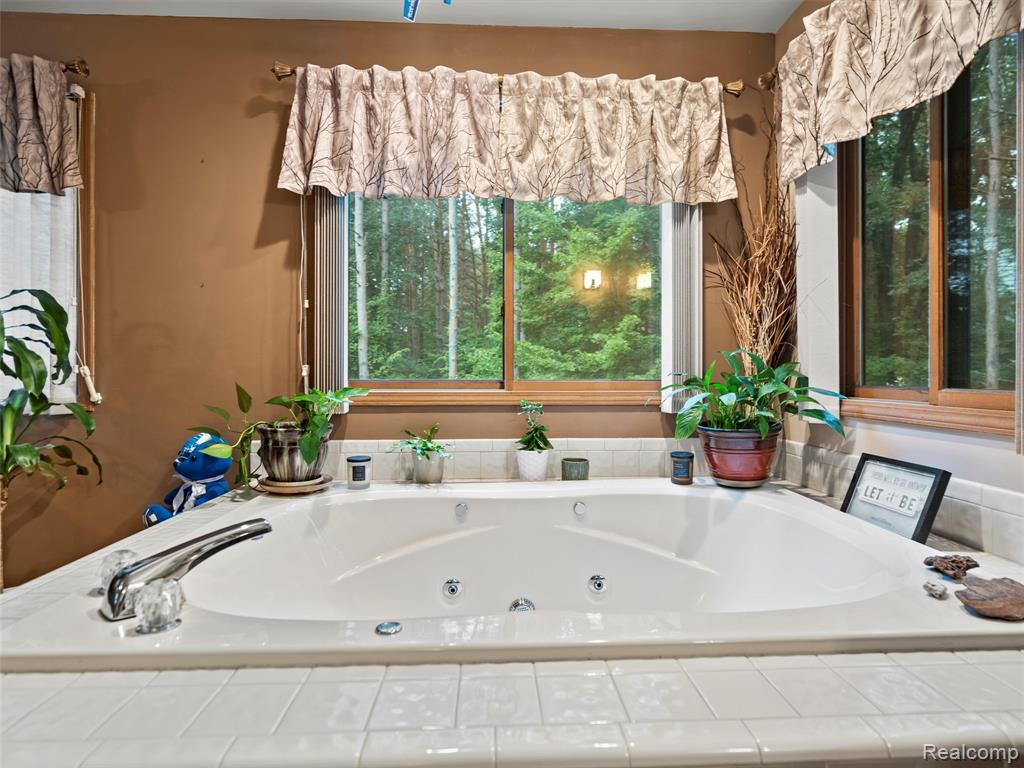 370 Wolfe Road, Ortonville, MI 48462 — Photo 52