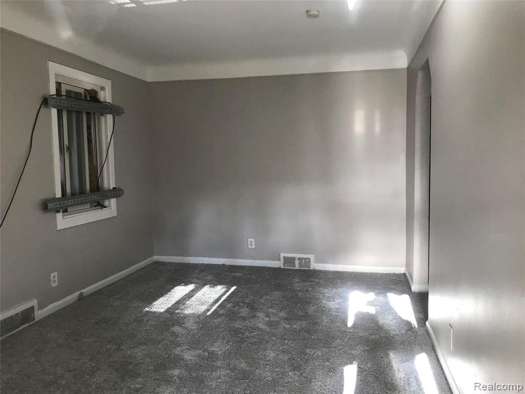 7730 BRAILE Street, Detroit, MI 48228 — Photo 6