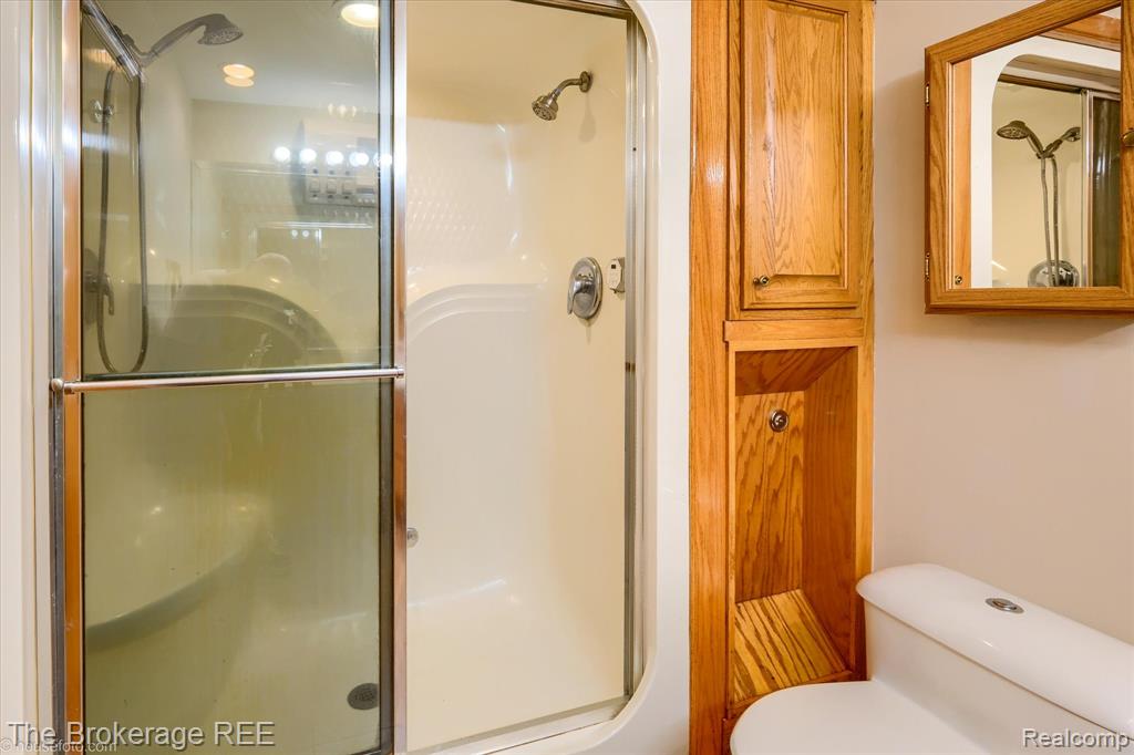 5750 Mabley Hill Road, Fenton, MI 48430 — Photo 31