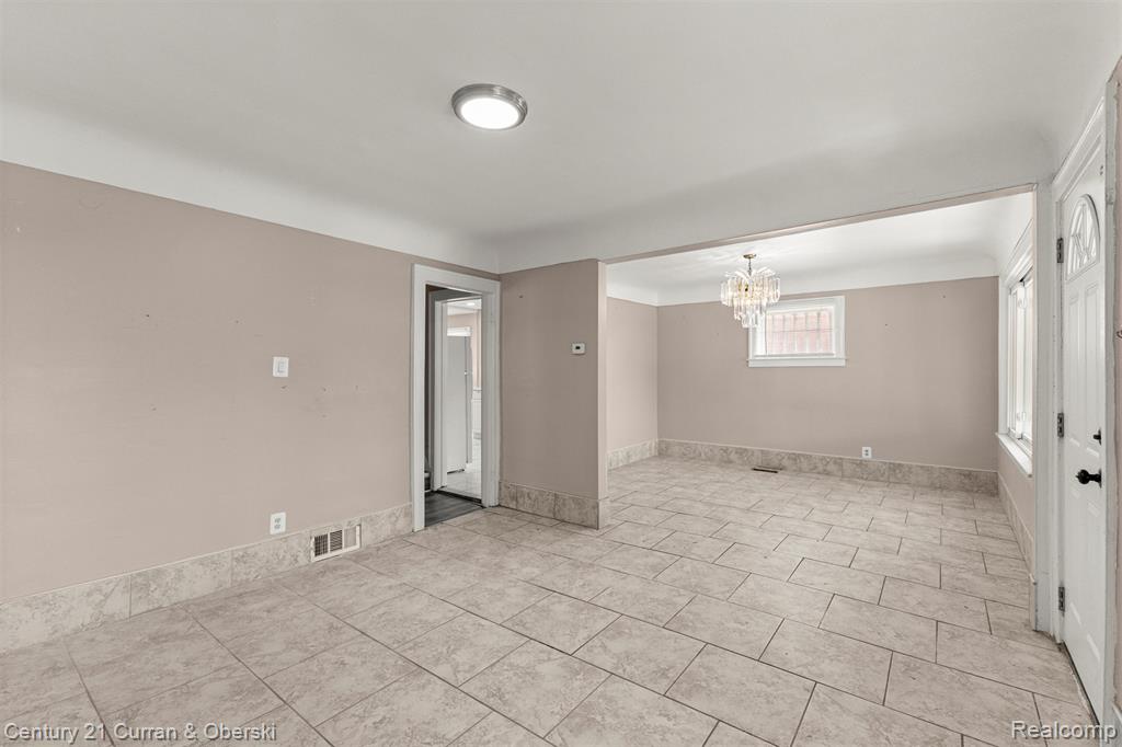 7026 Steadman Street, Dearborn, MI 48126 — Photo 8