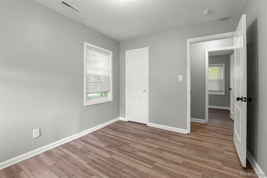 5228 Fletcher Street, Wayne, MI 48184 — Photo 20