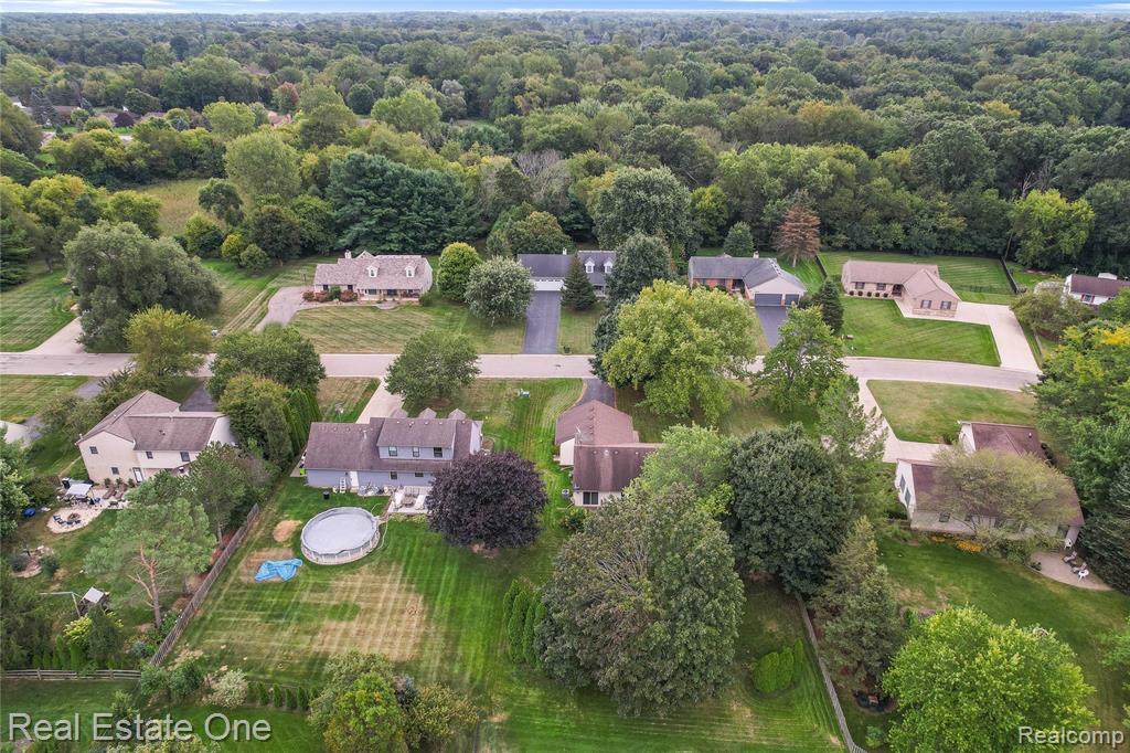 59652 Sunridge Drive, New Hudson, MI 48165 — Photo 39