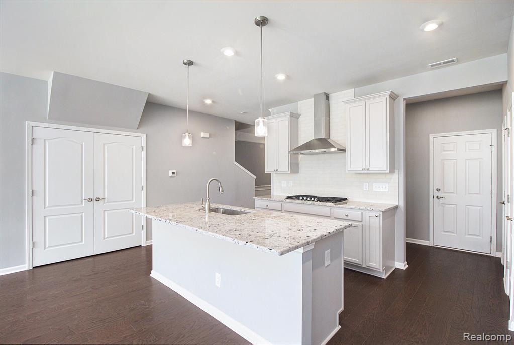 4759 Glenora Drive, Lake Orion, MI — Photo 6