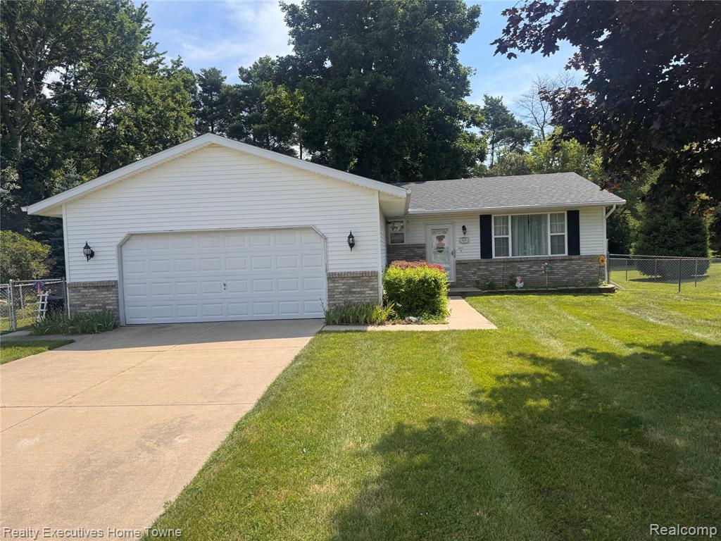 3232 Elecia Drive, Port Huron, MI 48060