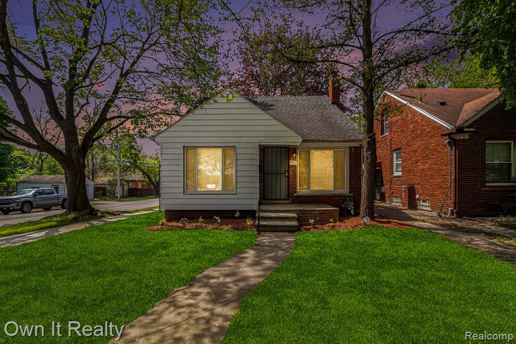 9901 CHATHAM, Redford, MI 48239 — Photo 3