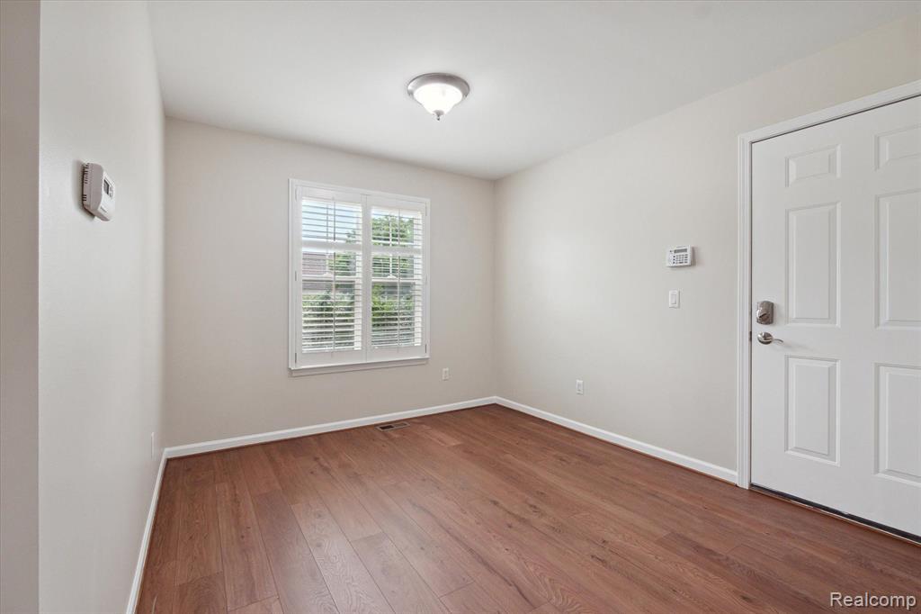 4305 ARETHA Avenue, Detroit, MI 48201 — Photo 15