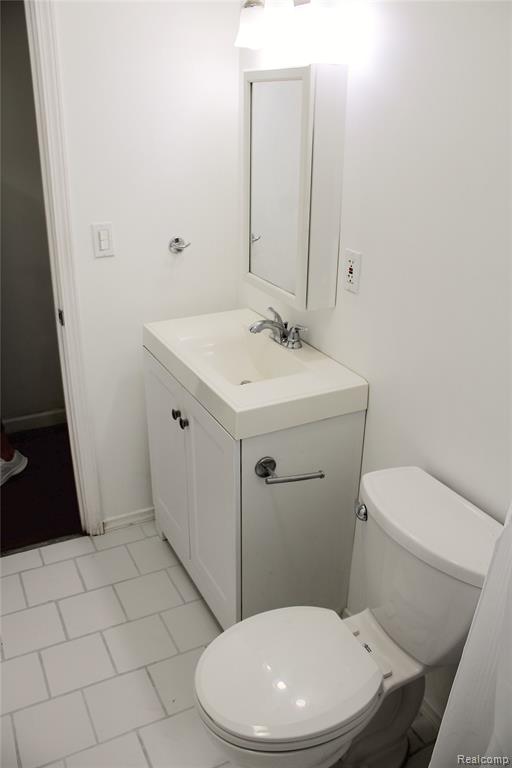 4901 Alpha Way, Flint, MI 48506 — Photo 26