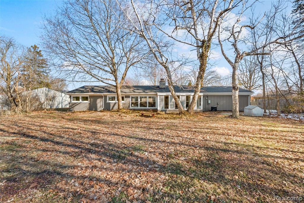 7260 Cottonwood, West Bloomfield, MI — Photo 9