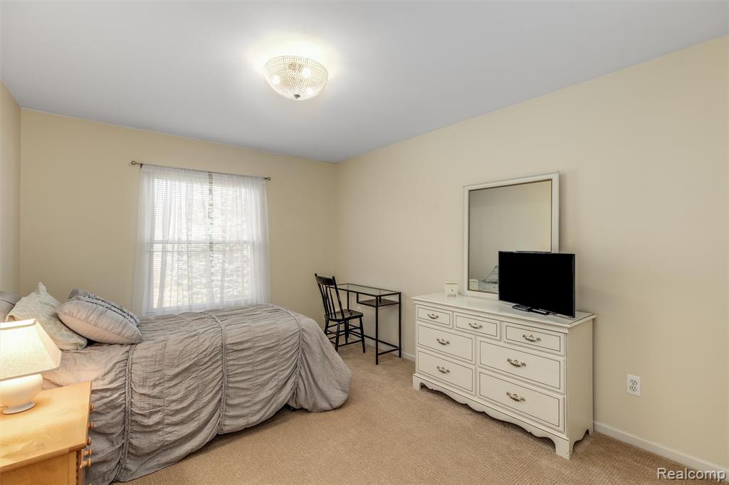46670 Crosswick, Canton, MI 48187 — Photo 38
