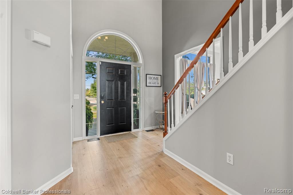46969 Glastonbury Drive, Canton, MI 48188 — Photo 7