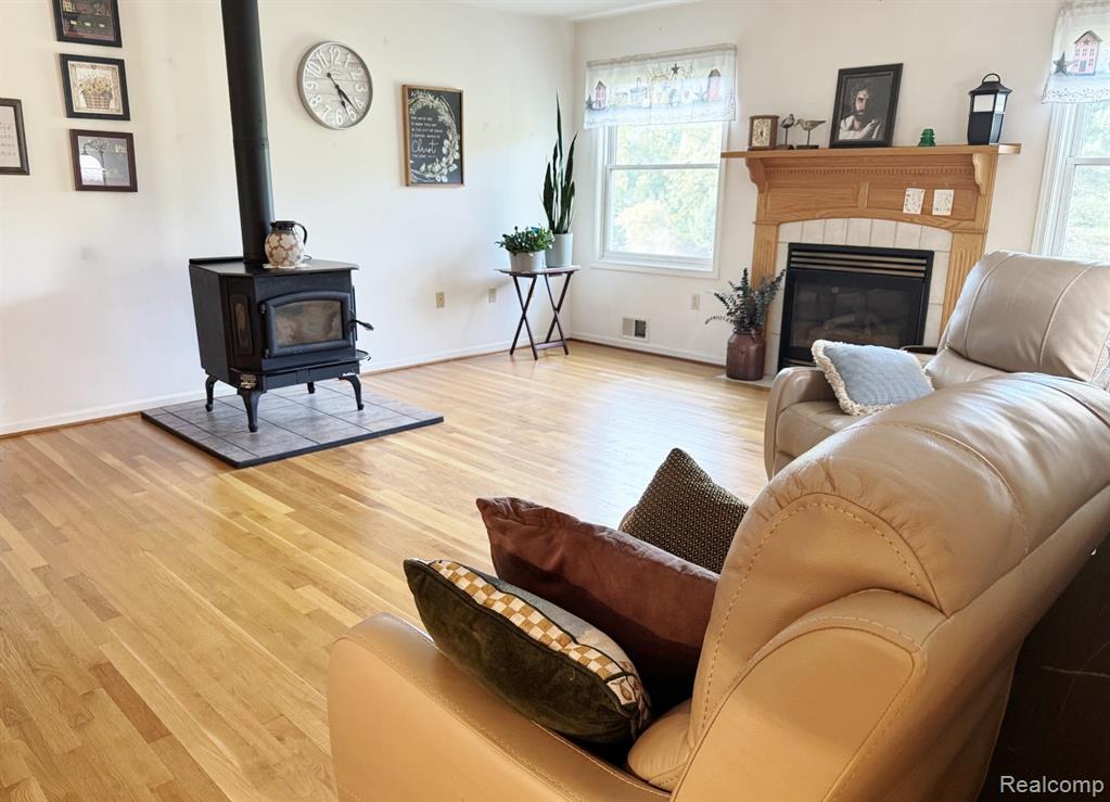 6409 Robb Road, Fowlerville, MI 48836 — Photo 16