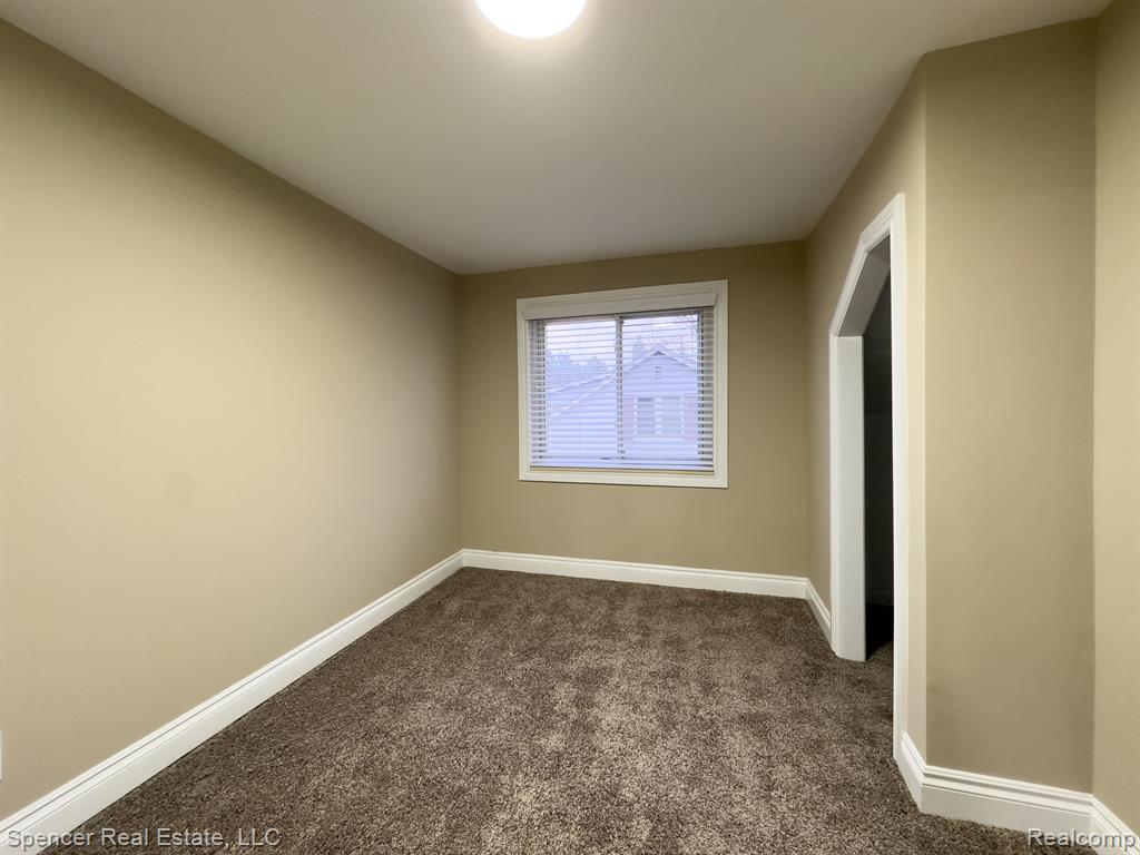 6596 MAPLE Drive, Clarkston, MI — Photo 7