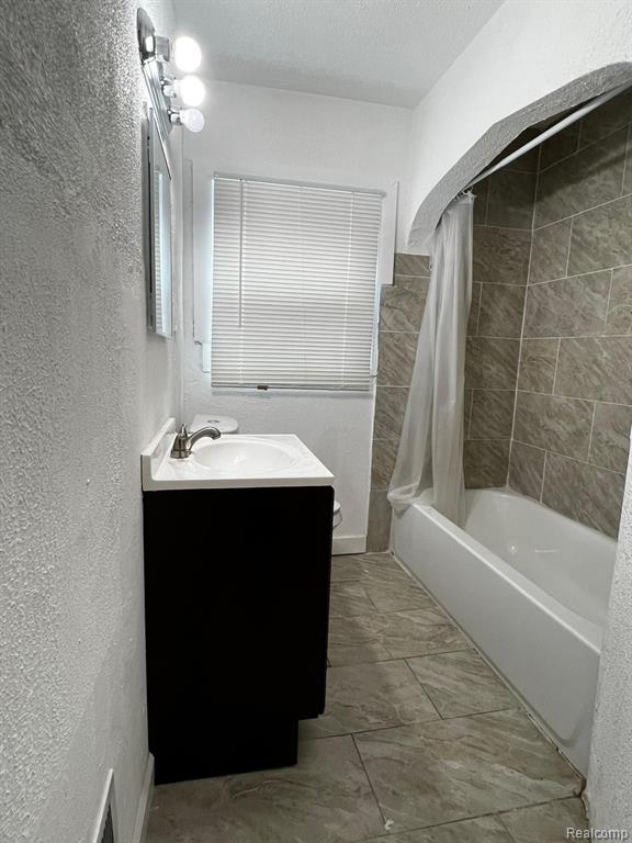 8260 COYLE Street, Detroit, MI 48228 — Photo 3