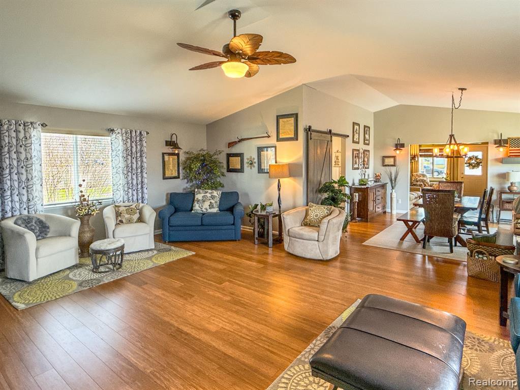 9032 W BRISTOL Road, Swartz Creek, MI 48473 — Photo 4