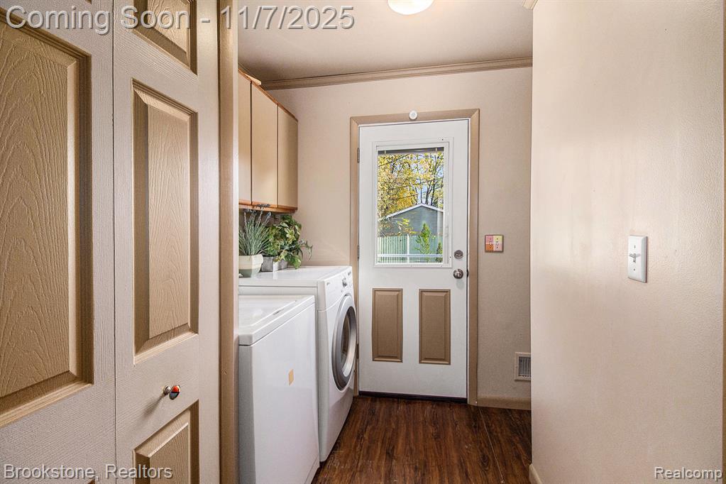 404 Rose, Pinckney, MI 48169 — Photo 13