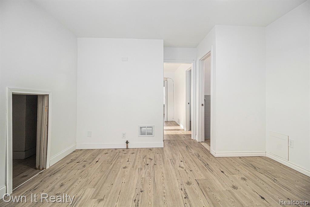 7248 Vaughan Street, Detroit, MI 48228 — Photo 21