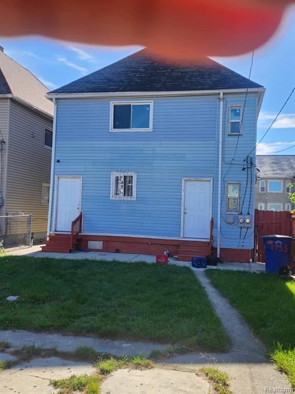 2455 ANDRUS Street, Hamtramck, MI 48212 — Photo 12