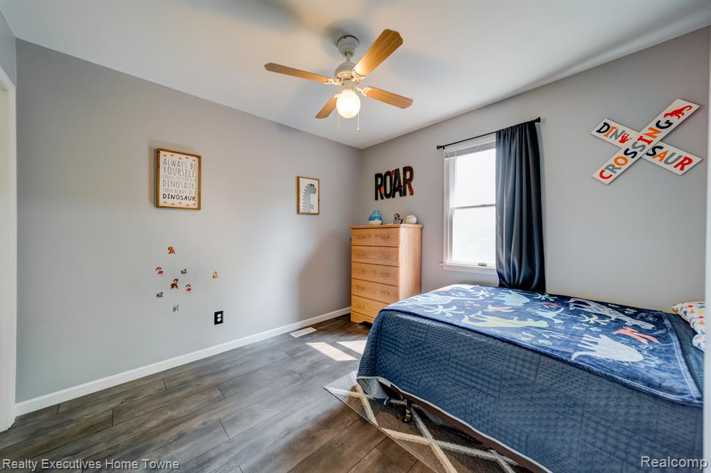 4238 FAIRWAY Drive, Fort Gratiot, MI 48059 — Photo 30