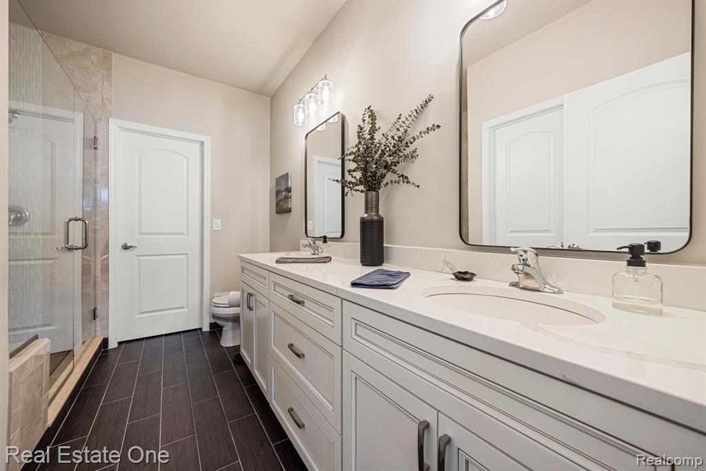 48582 EASTBRIDGE Drive, Canton, MI 48188 — Photo 21
