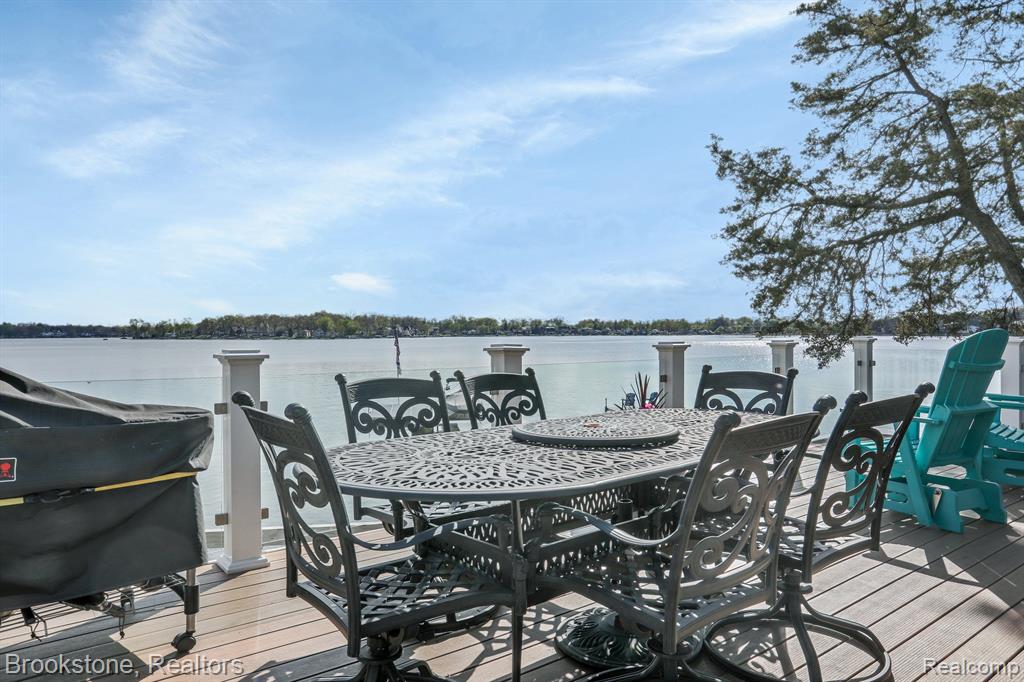7503 LOCKLIN, West Bloomfield, MI 48324 — Photo 16
