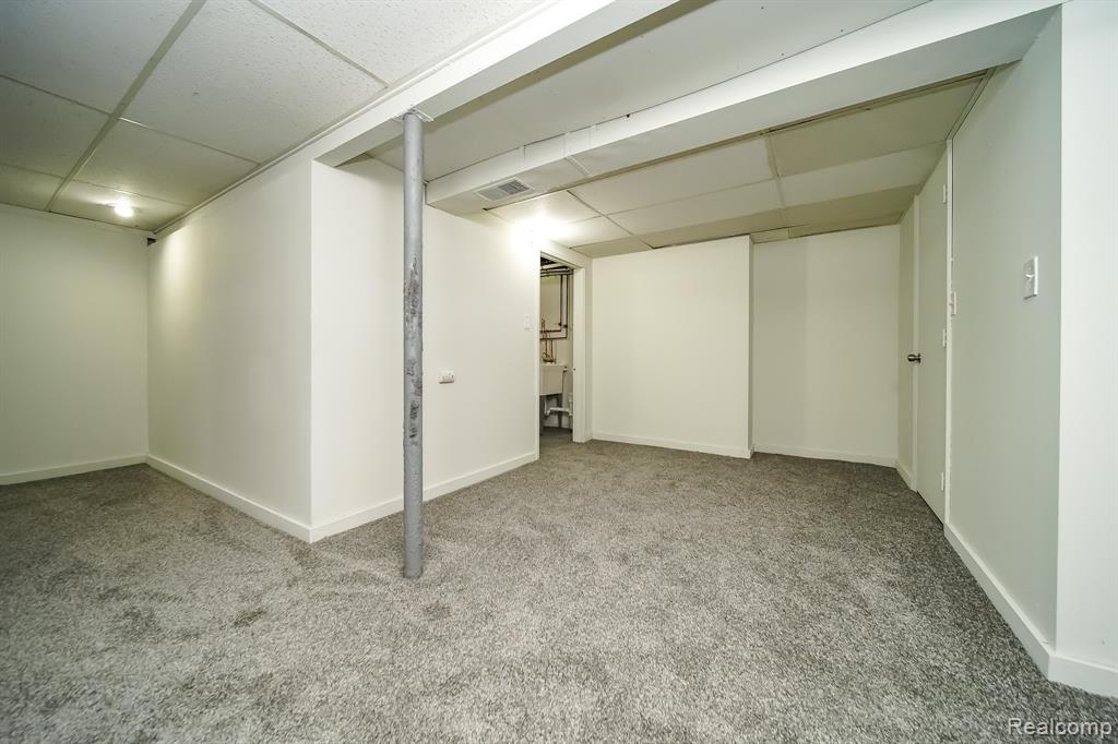 32100 Ruehle Avenue, Warren, MI 48093 — Photo 43