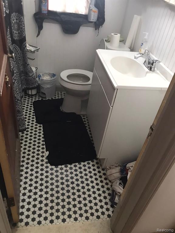 13510 Stahelin Avenue, Detroit, MI 48223 — Photo 6