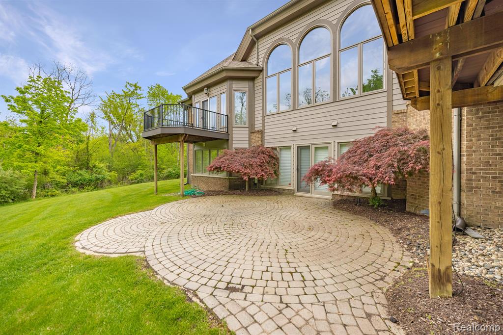 6127 WINCLIFF Drive, West Bloomfield, MI — Photo 49