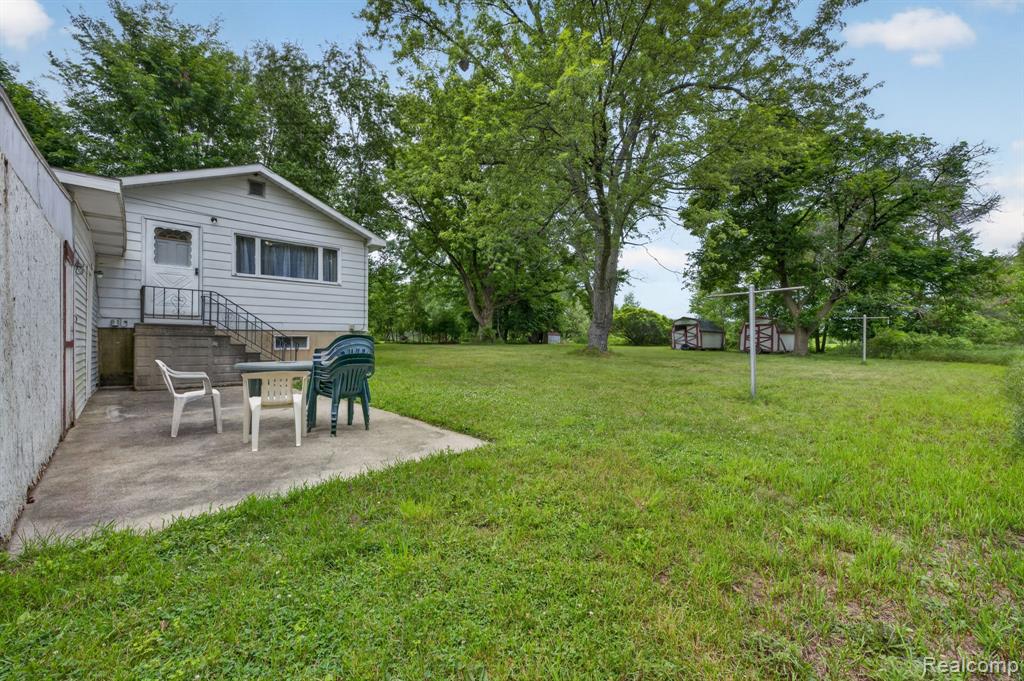 9288 Hilda Lane, Flushing, MI 48433 — Photo 38
