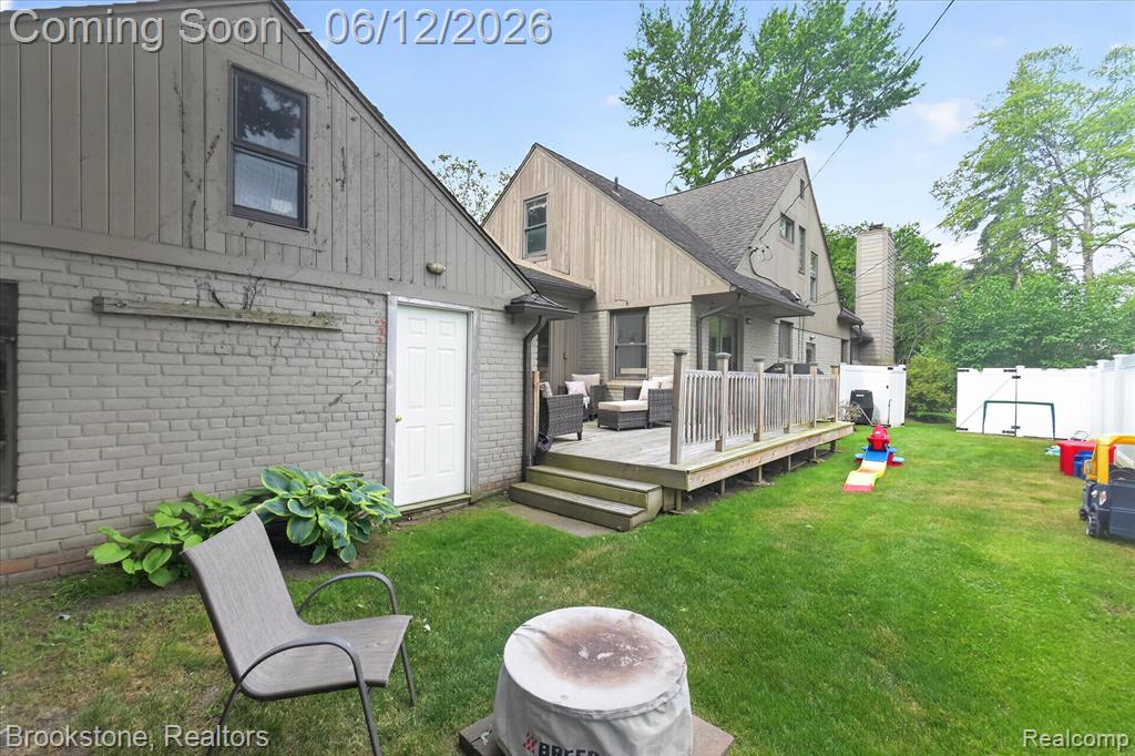 8926 Lincoln Drive, Huntington Woods, MI — Photo 46