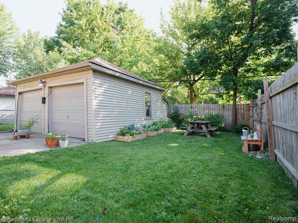 4858 Yorkshire Road, Detroit, MI 48224 — Photo 31