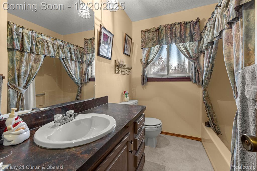 28237 W Huron River Drive, Flat Rock, MI 48134 — Photo 16
