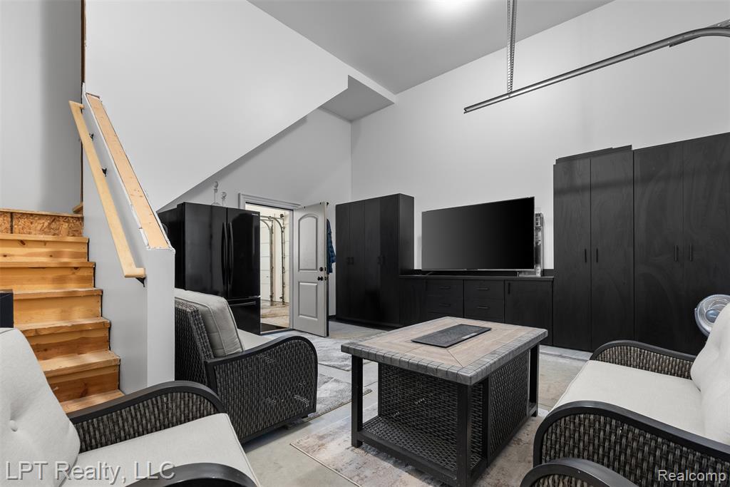 4525 Mapleton Drive, Howell, MI 48843 — Photo 41