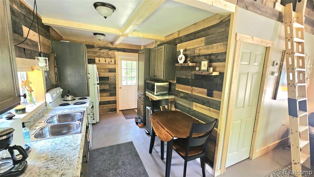 9110 W Gaylanta Drive, Atlanta, MI 49709 — Photo 14