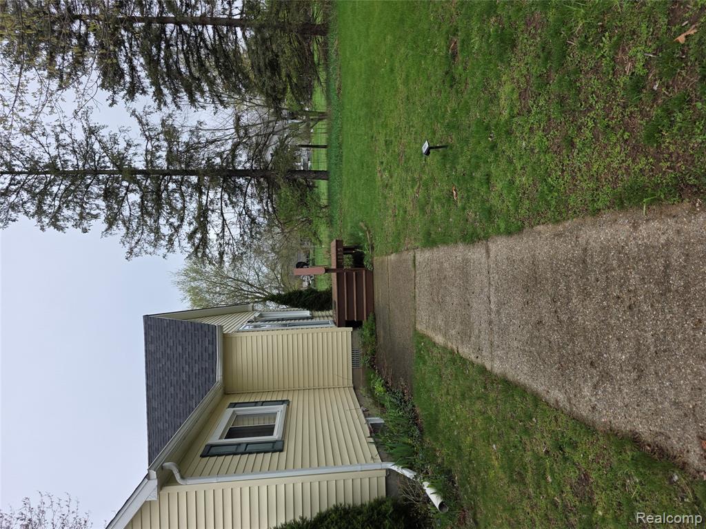 1135 W M 36, Pinckney, MI 48169 — Photo 7