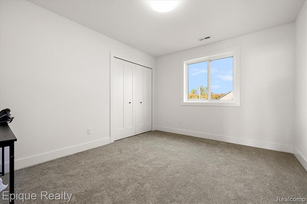 45951 Edgewater Street, Chesterfield, MI 48047 — Photo 53