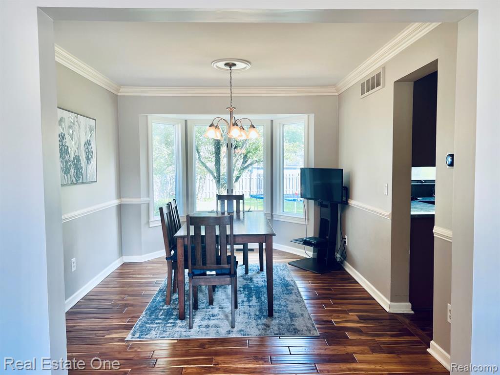 24236 SIMMONS Drive, Novi, MI — Photo 9