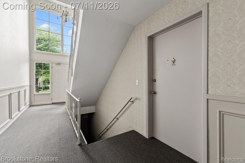775 E Fox Hills Drive, Bloomfield Hills, MI 48304 — Photo 9