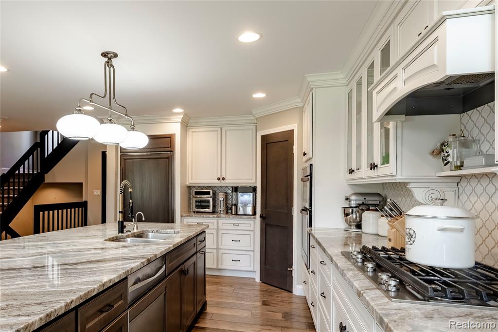 5467 Bristol Parke Drive, Clarkston, MI 48348 — Photo 8