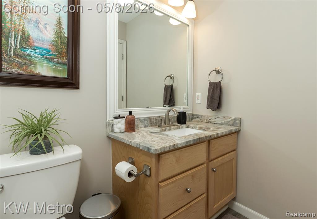 4202 Seeden Street, Waterford, MI 48329 — Photo 20