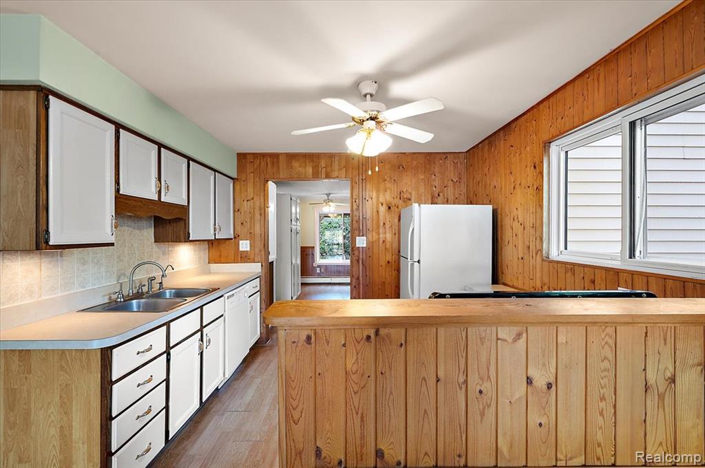 9080 River Valley Road, Brighton, MI 48116 — Photo 14